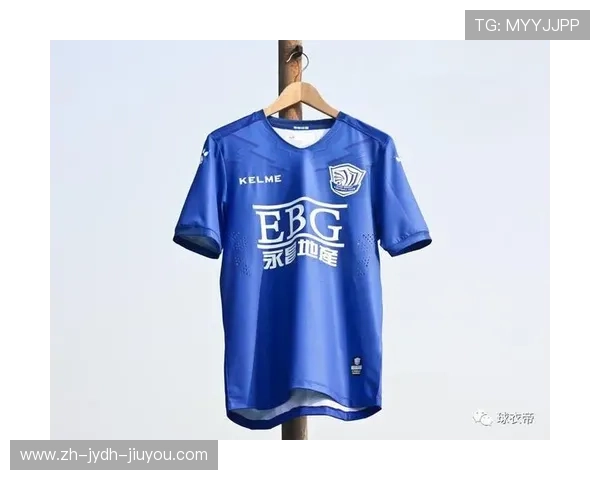 英超球队外套的设计与品牌合作